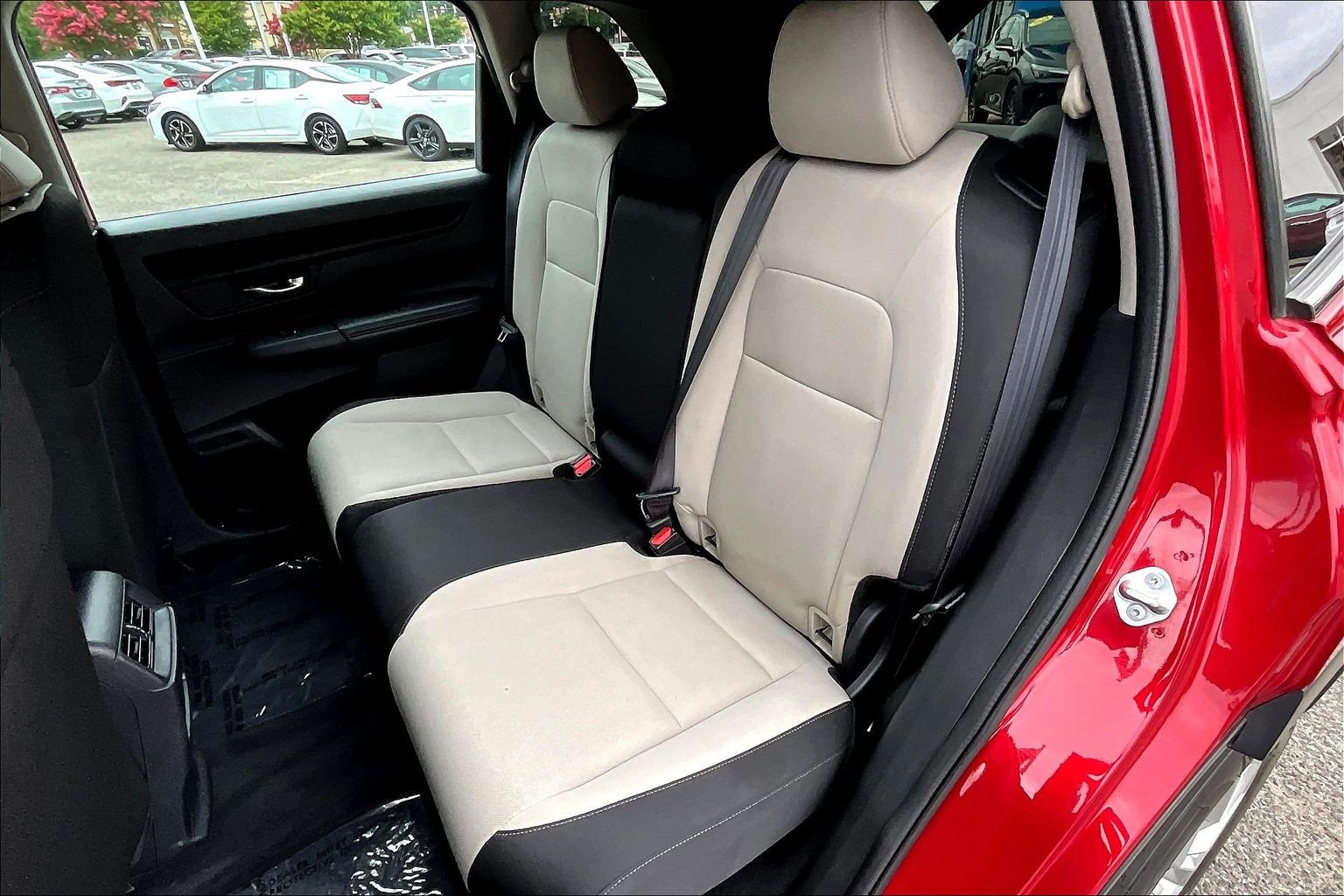 Used 2023 Honda CR-V LX image 27