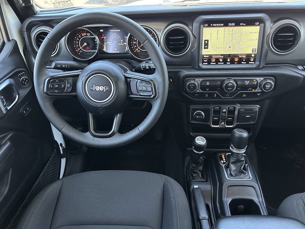Used 2023 Jeep Wrangler Unlimited Sport AWD/4WD image 22