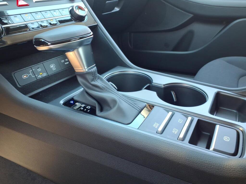 New 2026 Hyundai Sonata SE FWD image 11