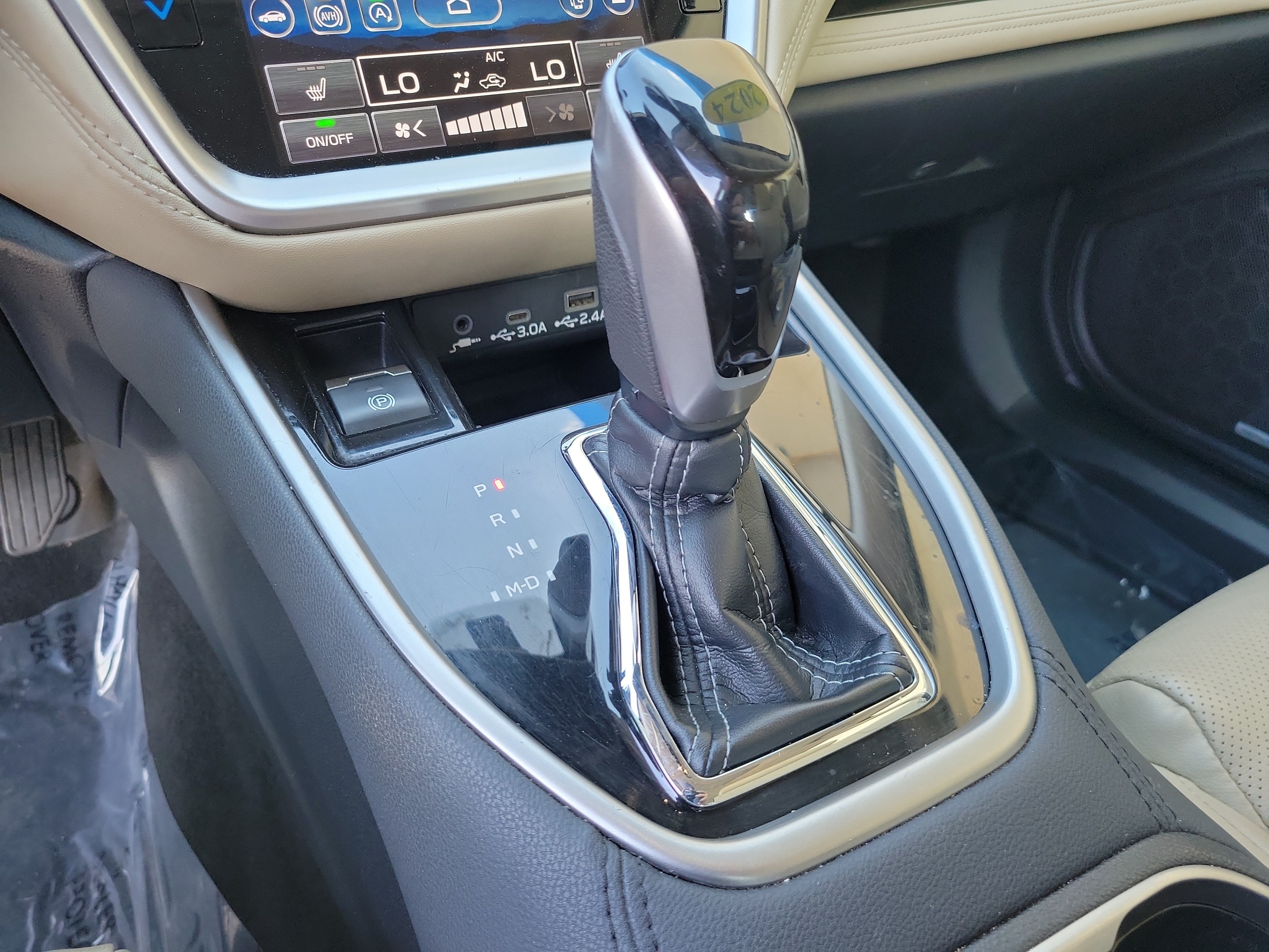 Used 2024 Subaru Legacy Limited AWD/4WD image 18