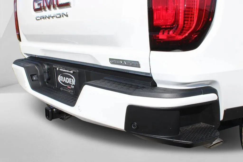New 2026 GMC Canyon Elevation RWD image 33