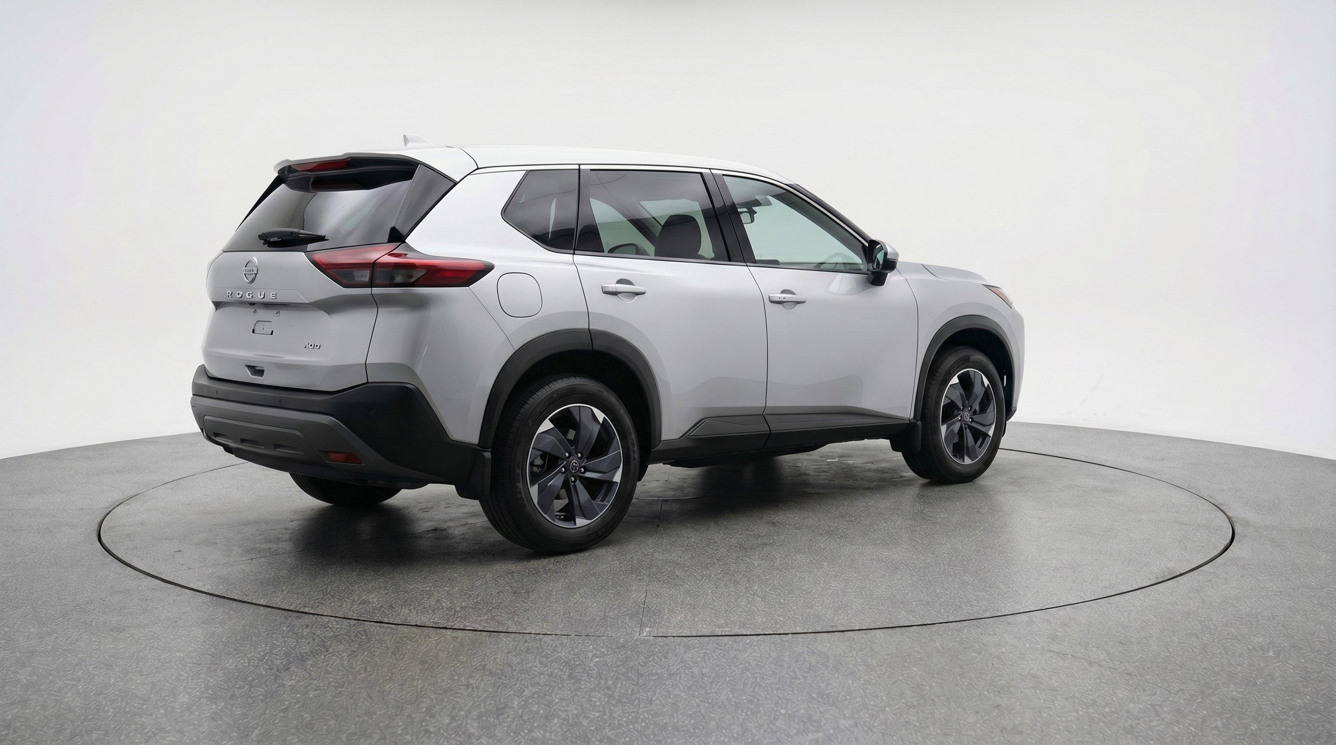 Used 2025 Nissan Rogue SV FWD image 9