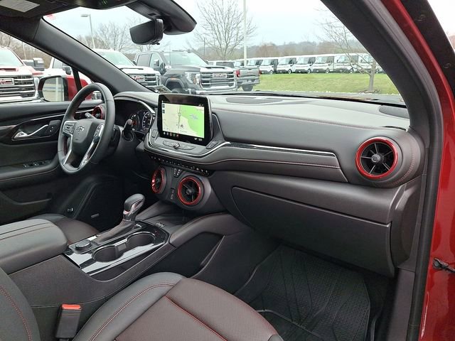 Certified 2023 Chevrolet Blazer RS w/ Driver Confidence II Package image 29