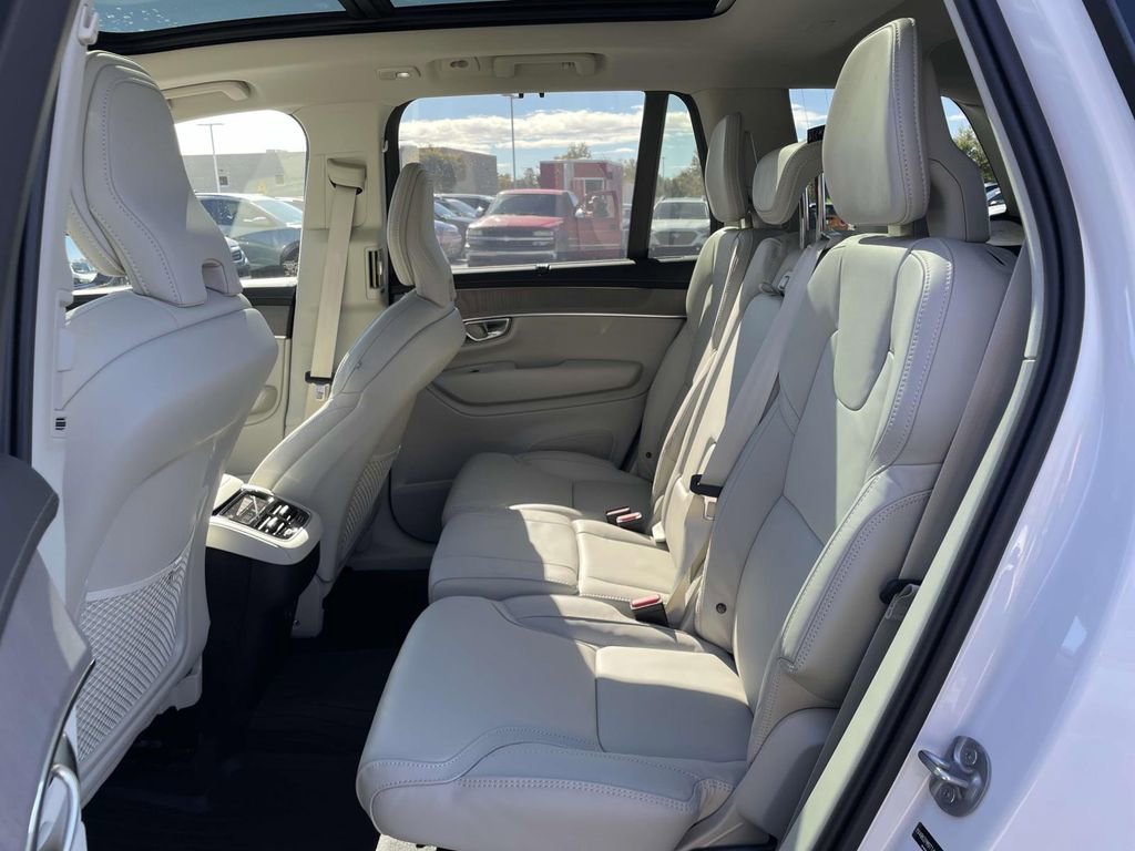 New 2026 Volvo XC90 B6 Ultra w/ Protection Package Premier image 3