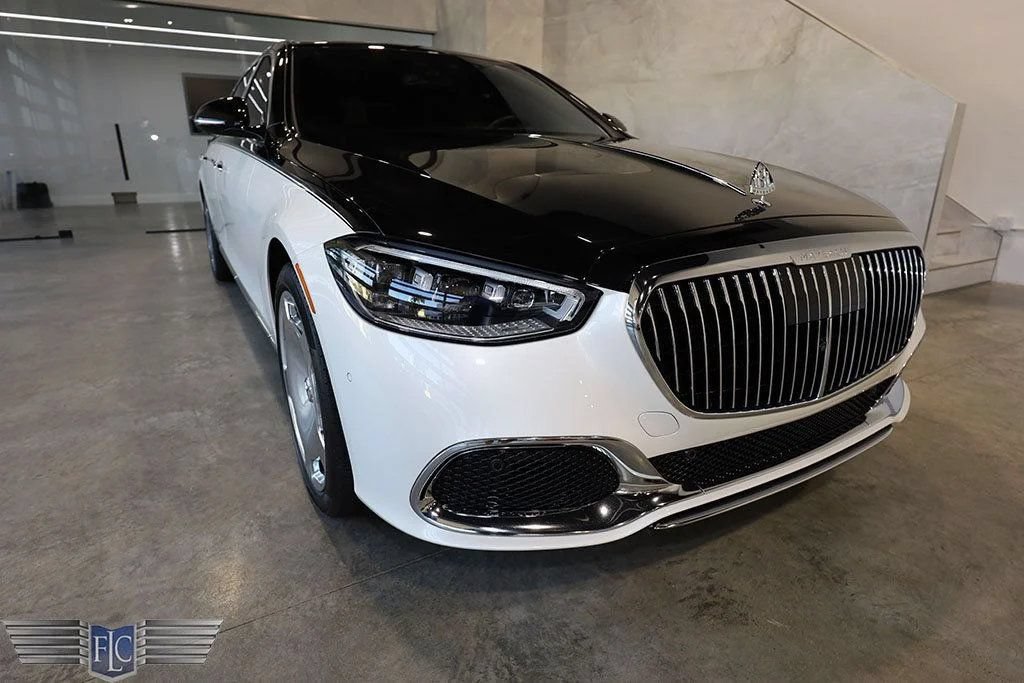 Used 2021 Mercedes-Benz Maybach S 580 4MATIC image 4