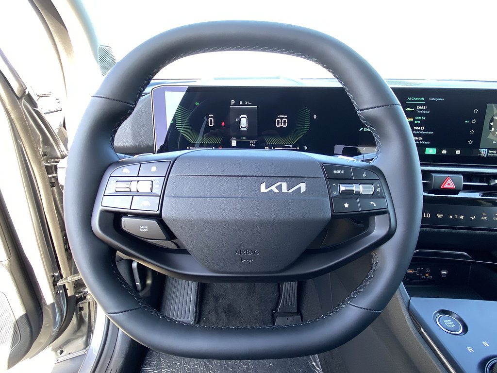 New 2026 Kia Sportage LX FWD image 16