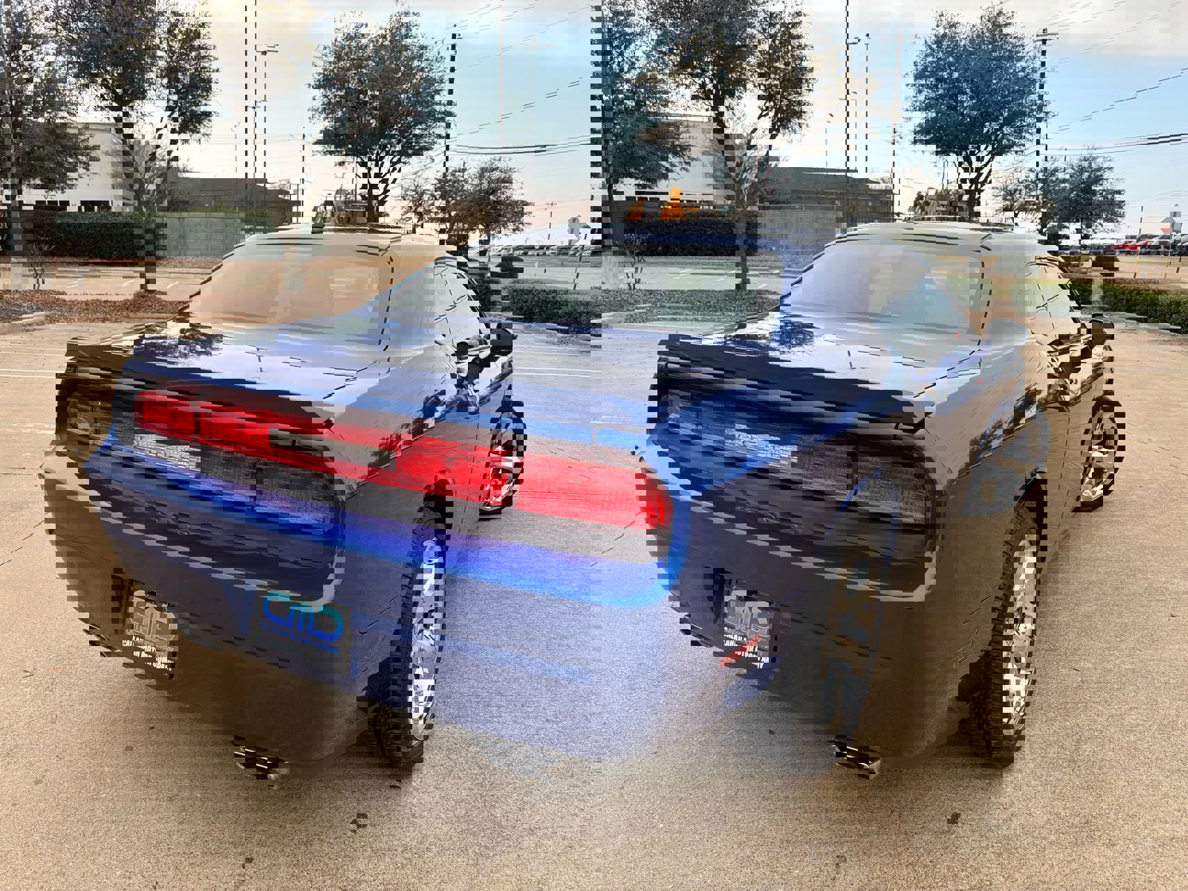 Used 2012 Dodge Challenger SXT Plus image 5