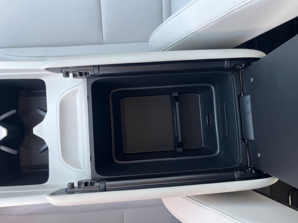 New 2026 Hyundai Santa Fe SE FWD image 32