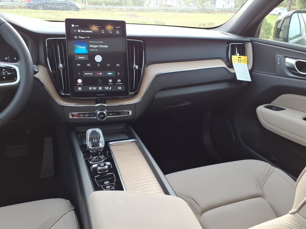 New 2026 Volvo XC60 B5 Plus w/ Protection Package Premier image 10