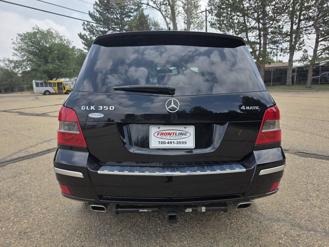 Used 2011 Mercedes-Benz GLK 350 4MATIC image 5