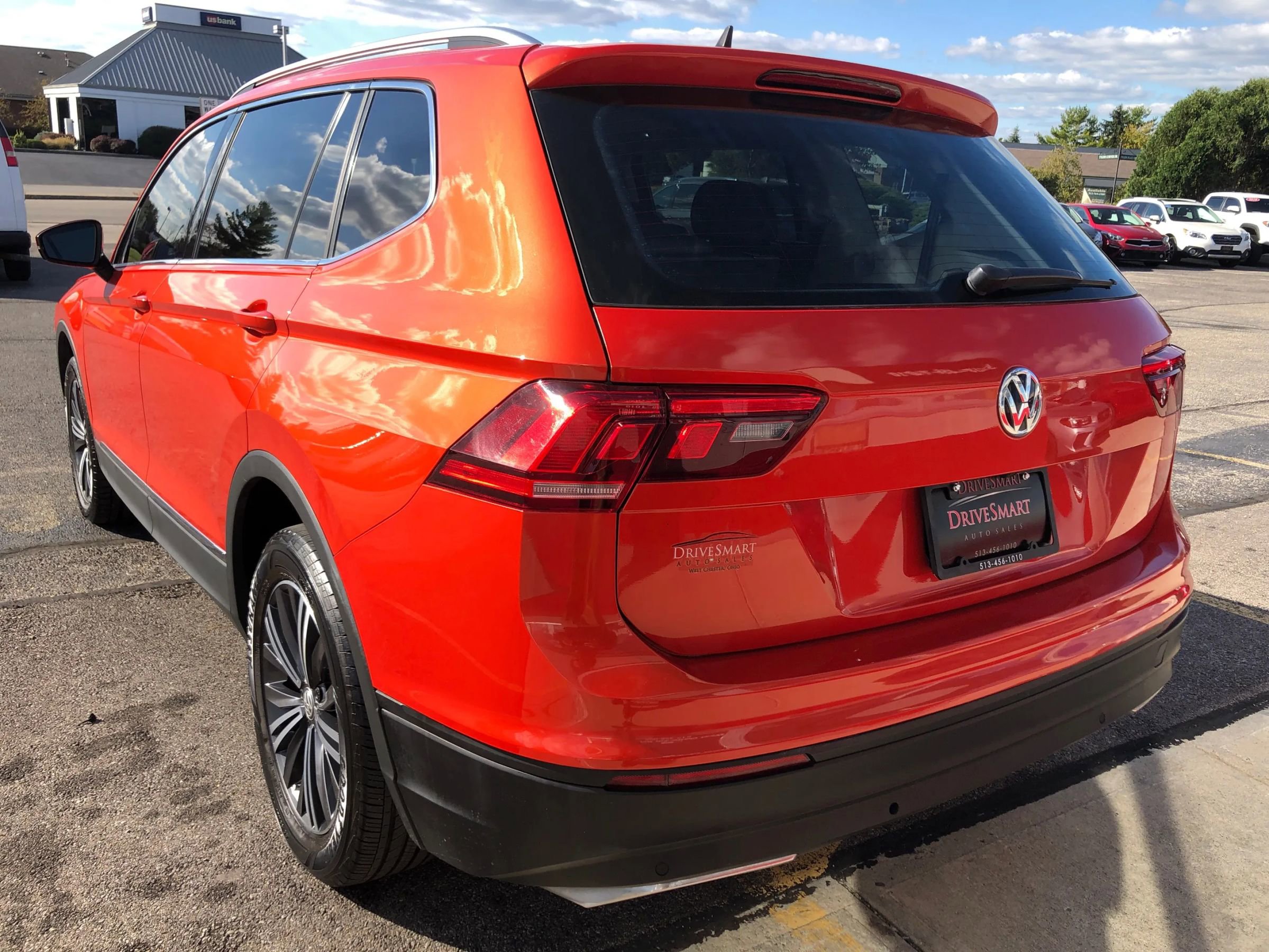 Used 2019 Volkswagen Tiguan SEL image 8