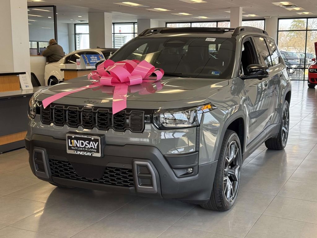 New 2026 Jeep Cherokee Overland image 3