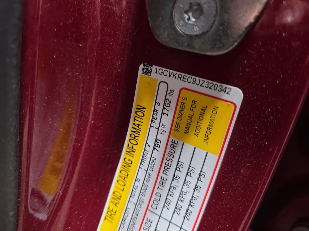 Used 2018 Chevrolet Silverado 1500 LT w/ All Star Edition AWD/4WD image 39