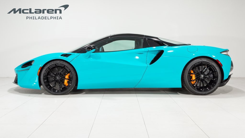 New 2025 McLaren Artura Spider image 11