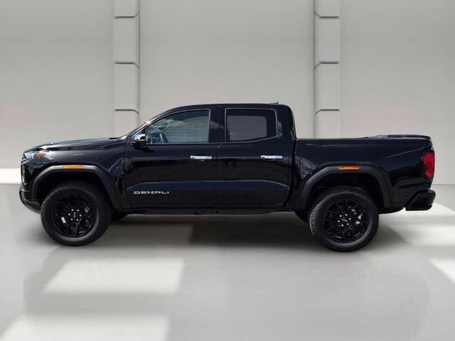 New 2026 GMC Canyon Denali w/ LPO, Denali Black Edition AWD/4WD image 2
