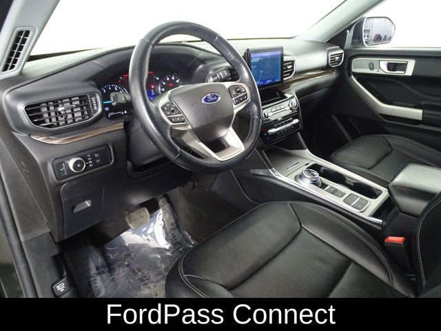 Used 2022 Ford Explorer Limited w/ Equipment Group 301A image 24