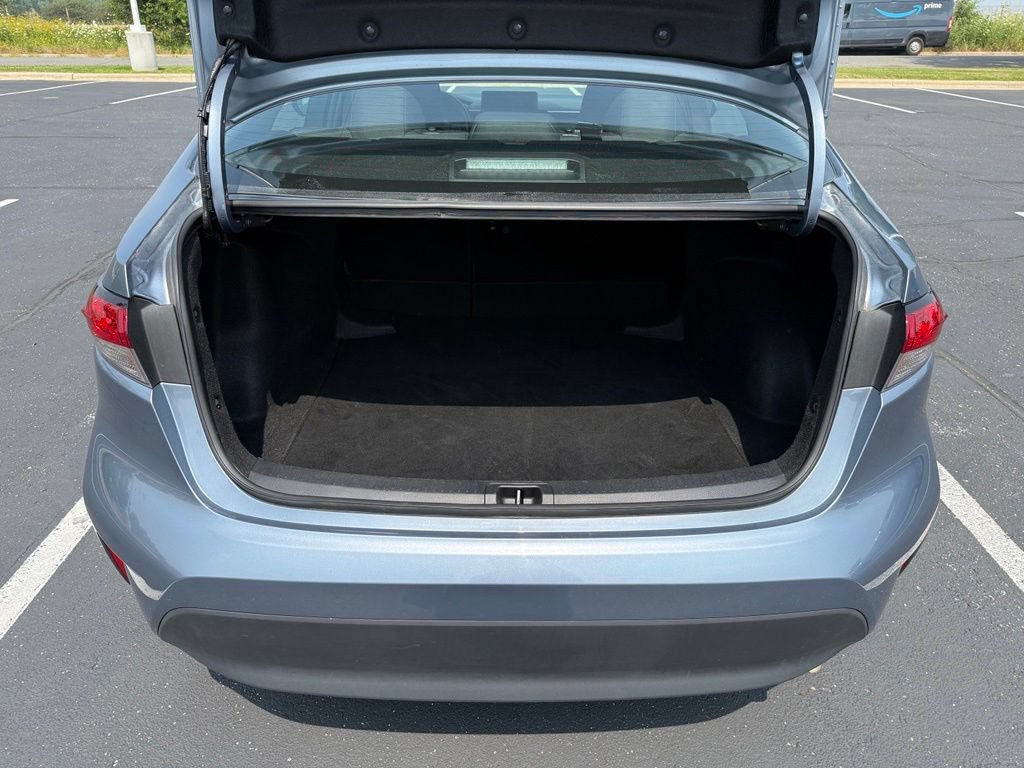 Certified 2024 Toyota Corolla LE FWD image 11