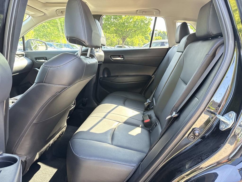 Used 2024 Toyota Corolla Cross XLE AWD/4WD image 19