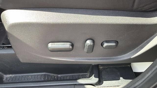 Used 2019 Ford Escape SE AWD/4WD image 7