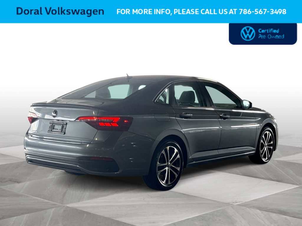 Certified 2023 Volkswagen Jetta Sport image 8