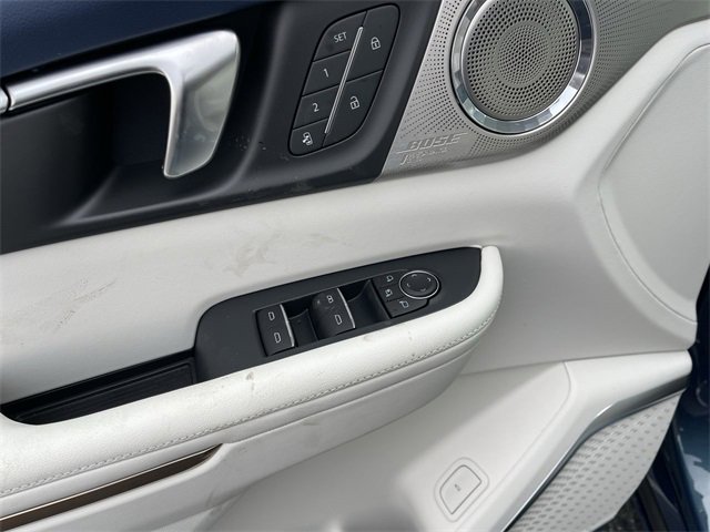 New 2026 Buick Enclave Avenir w/ Super Cruise Package image 13