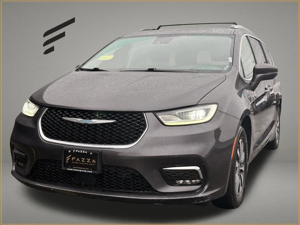 Used 2021 Chrysler Pacifica Touring-L image 1