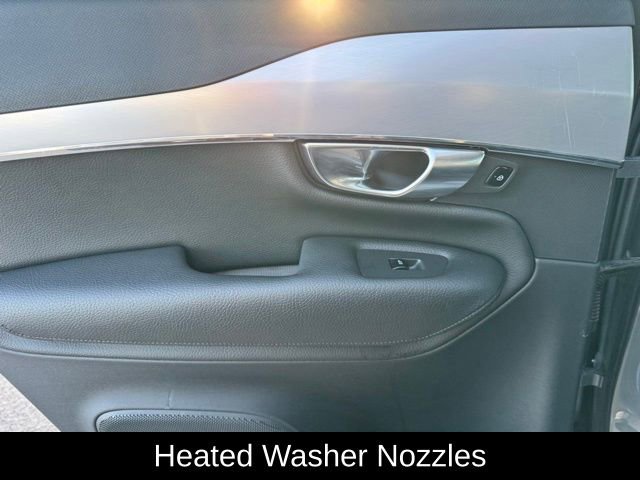 Used 2018 Volvo XC90 T6 Momentum w/ Convenience Package image 16