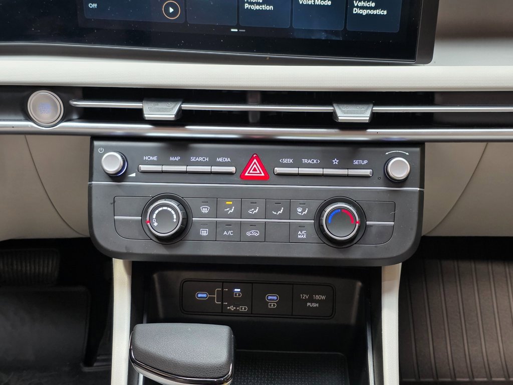 Certified 2025 Hyundai Tucson SE image 22