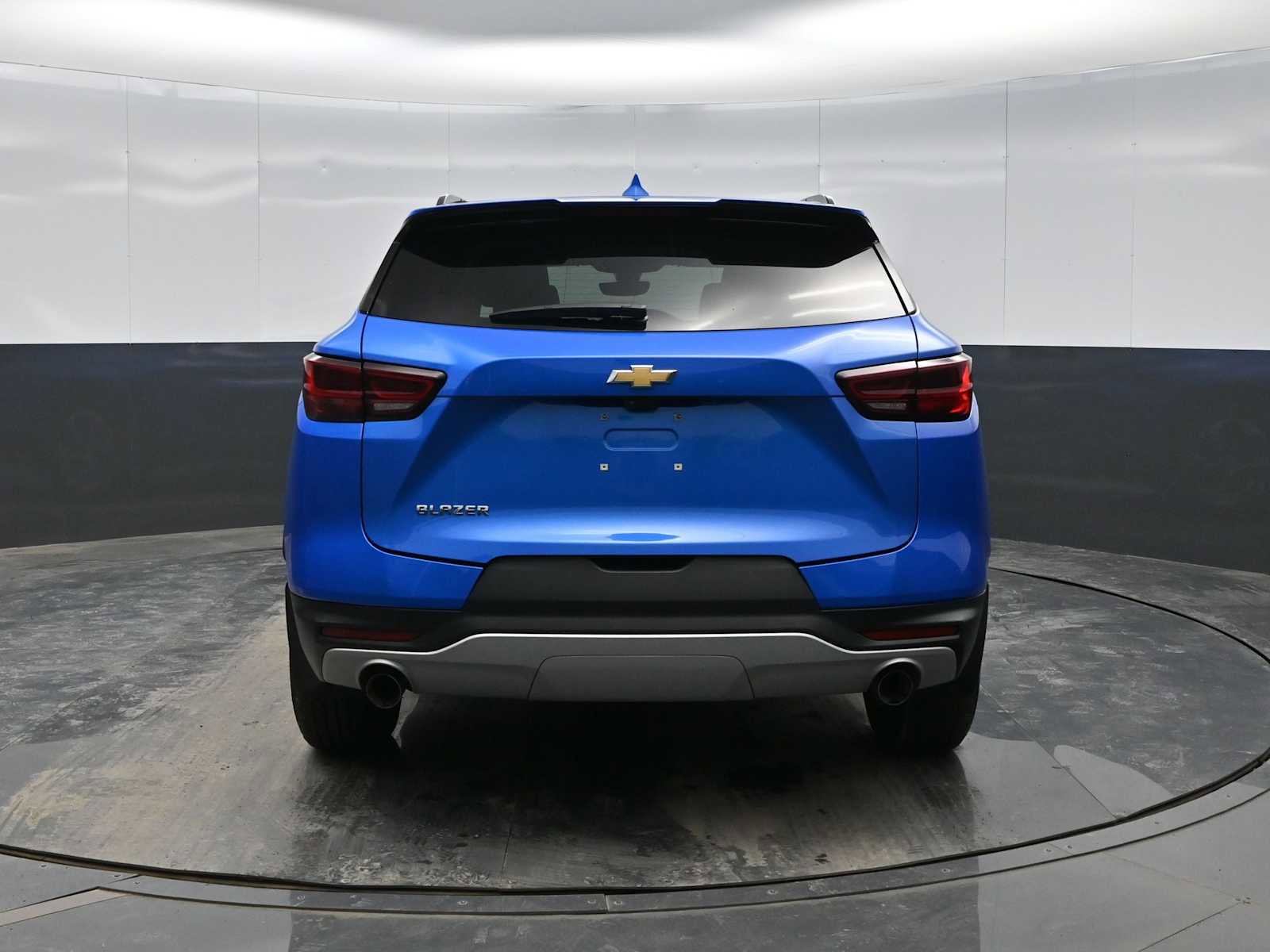 Used 2024 Chevrolet Blazer LT w/ Sound & Technology Package image 6