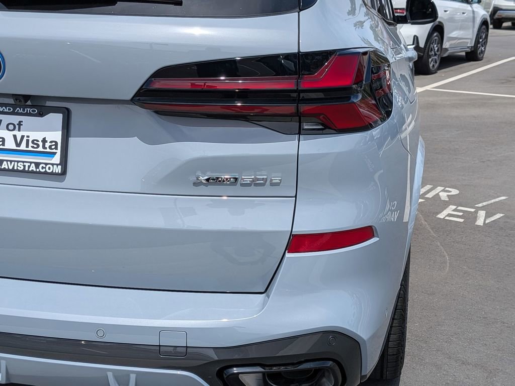 New 2026 BMW X5 xDrive50e image 20