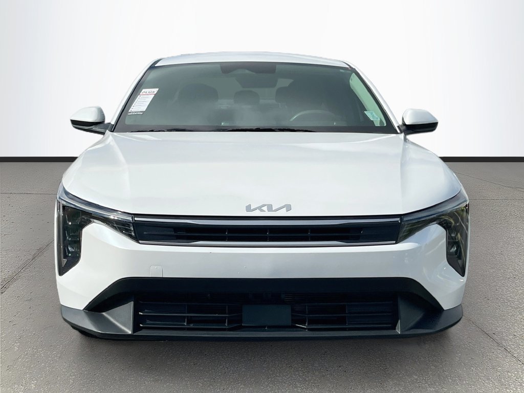 Used 2025 Kia K4 FWD image 2