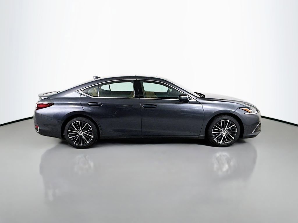 Certified 2025 Lexus ES 300h w/ Premium Package image 4