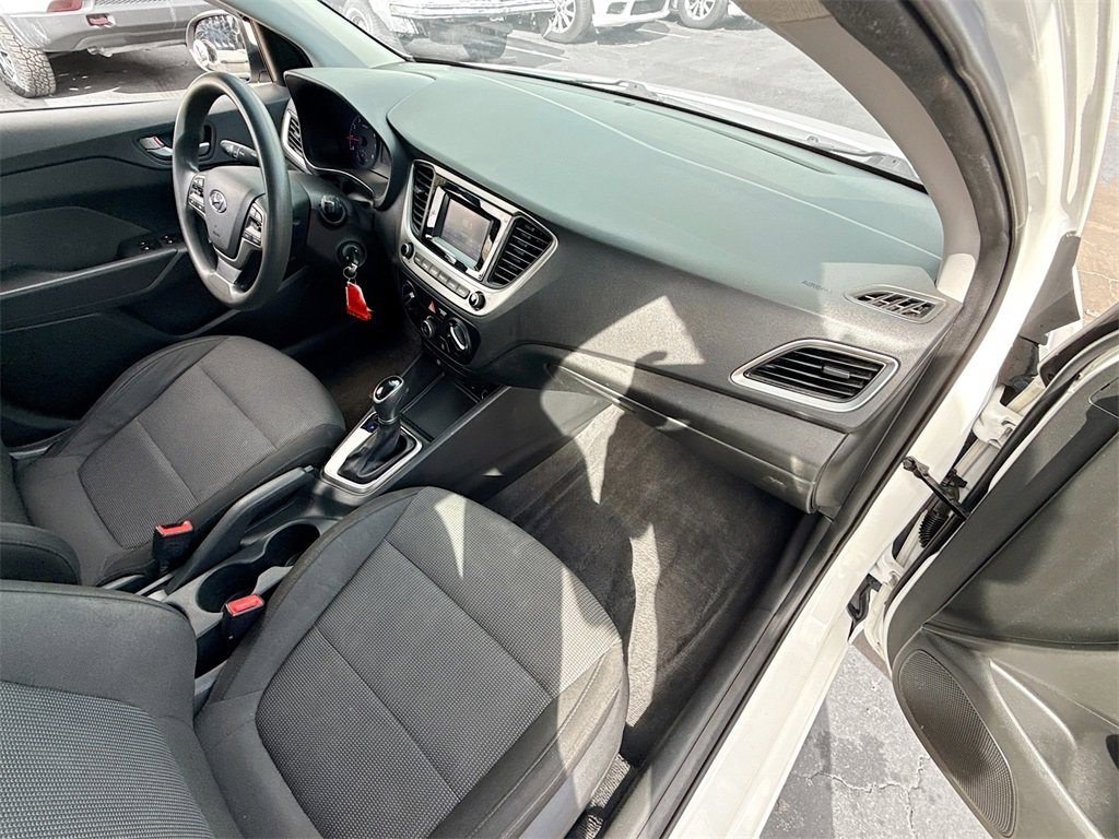 Used 2018 Hyundai Accent SE image 32
