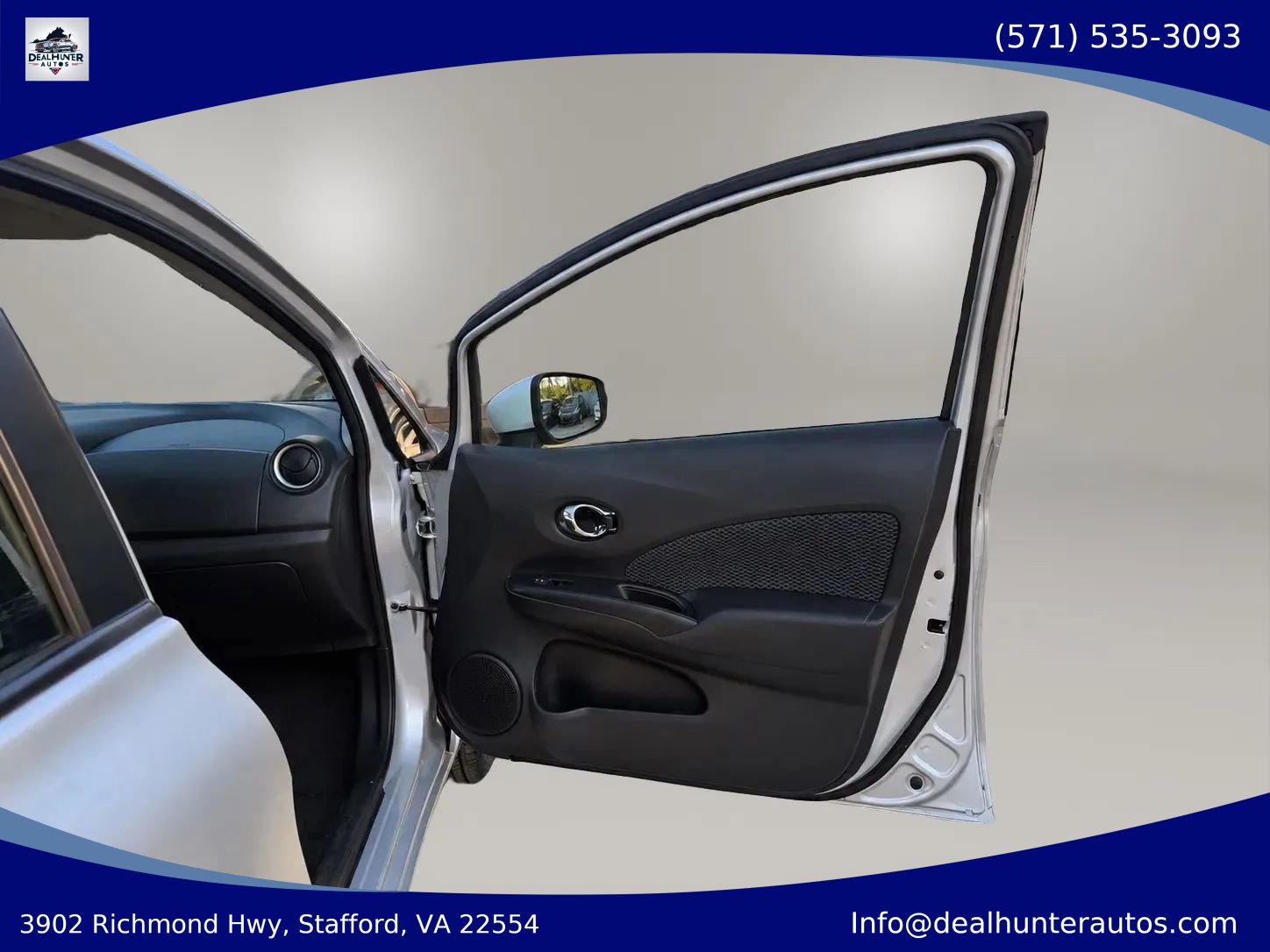 Used 2016 Nissan Versa Note SV FWD image 11