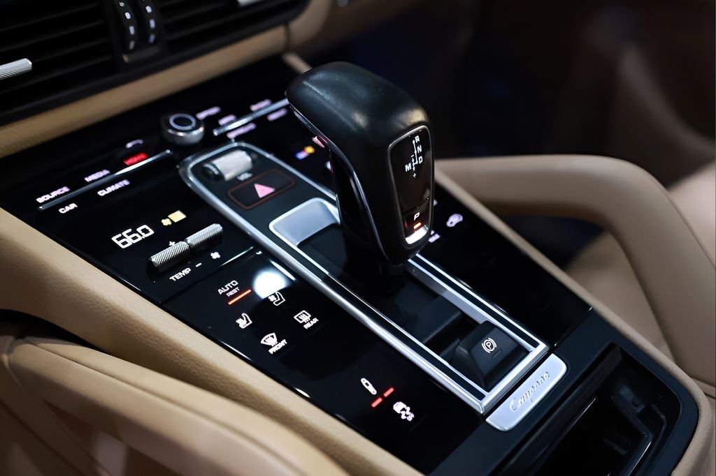 Used 2021 Porsche Cayenne S w/ Premium Package Plus image 25