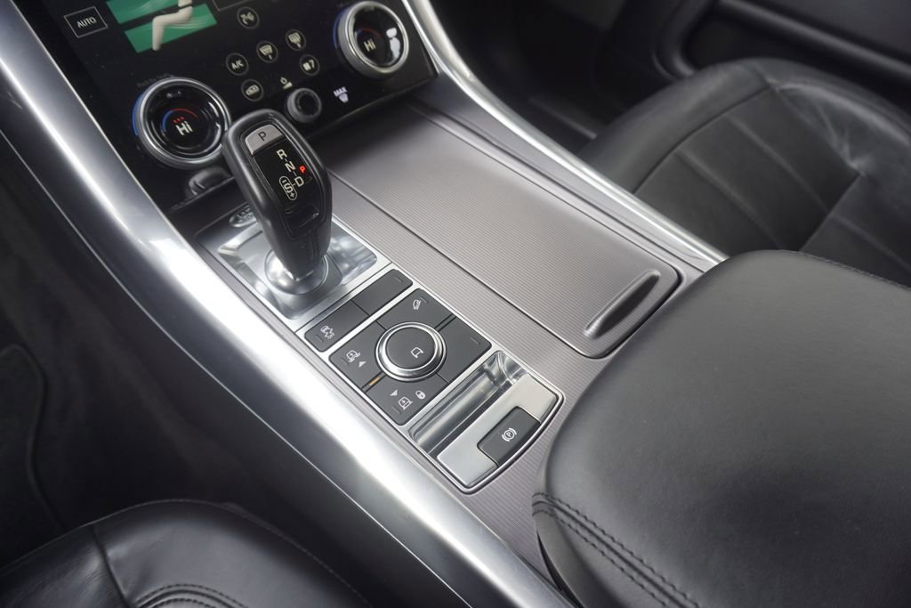 Used 2018 Land Rover Range Rover Sport HSE image 14