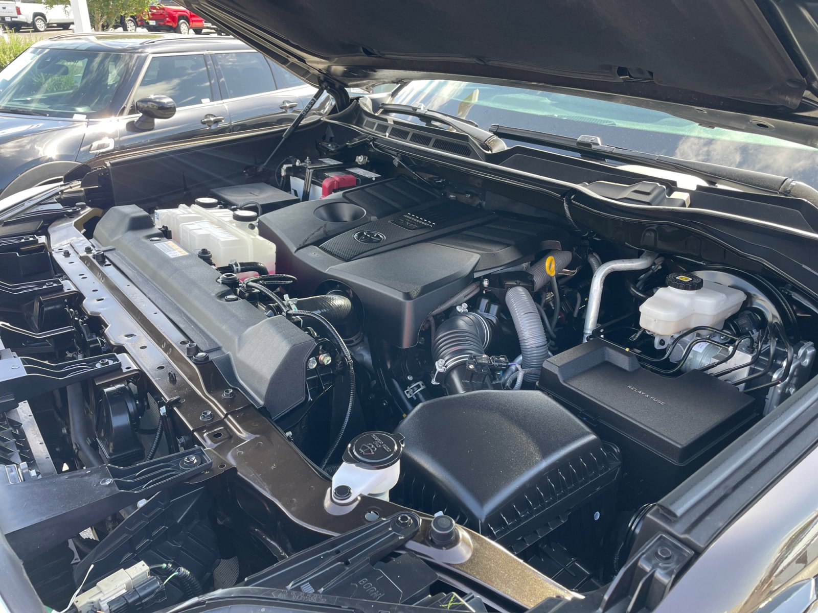 Certified 2025 Toyota Tundra Limited AWD/4WD image 22
