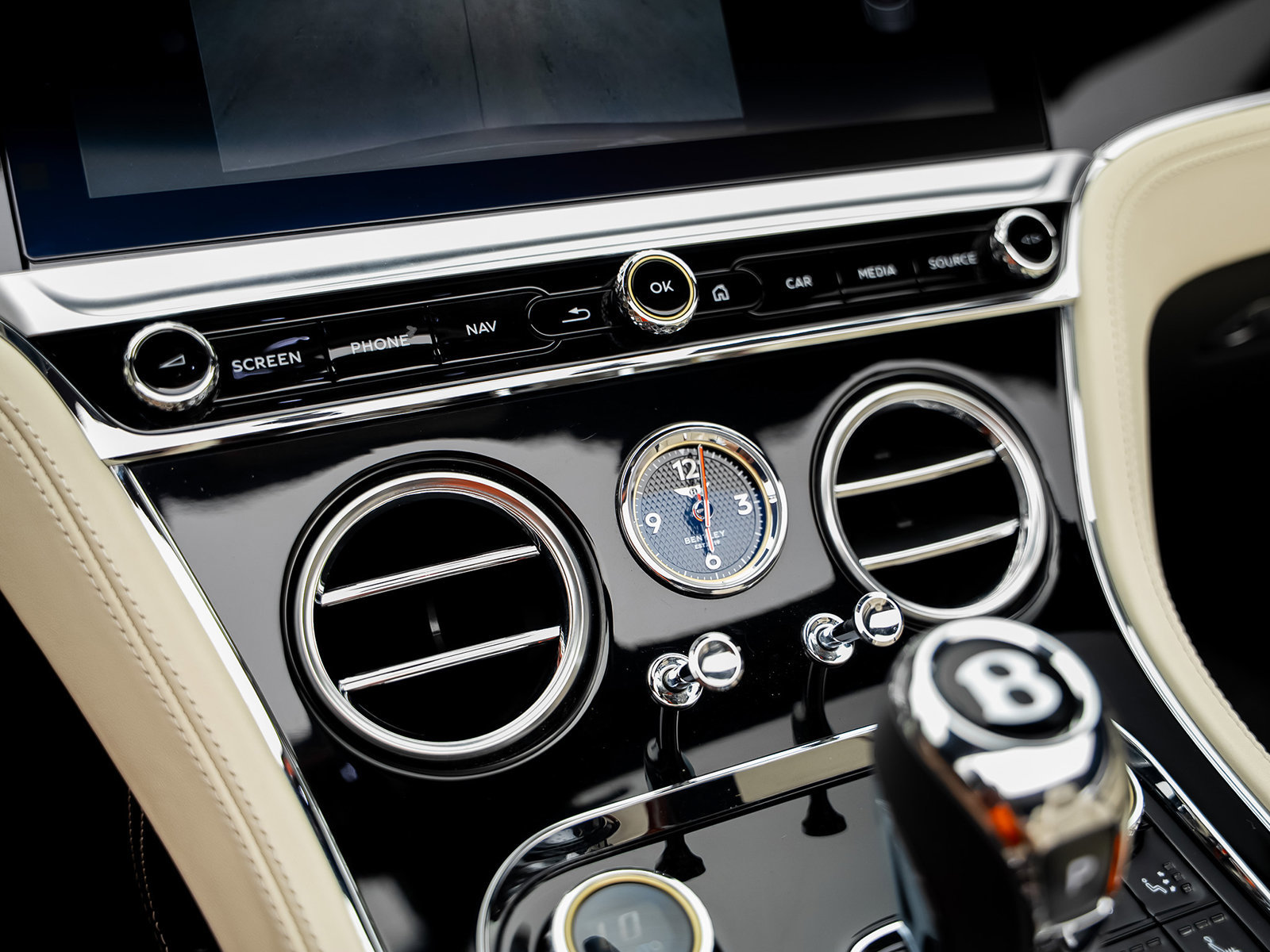 Used 2020 Bentley Continental GT AWD/4WD image 48