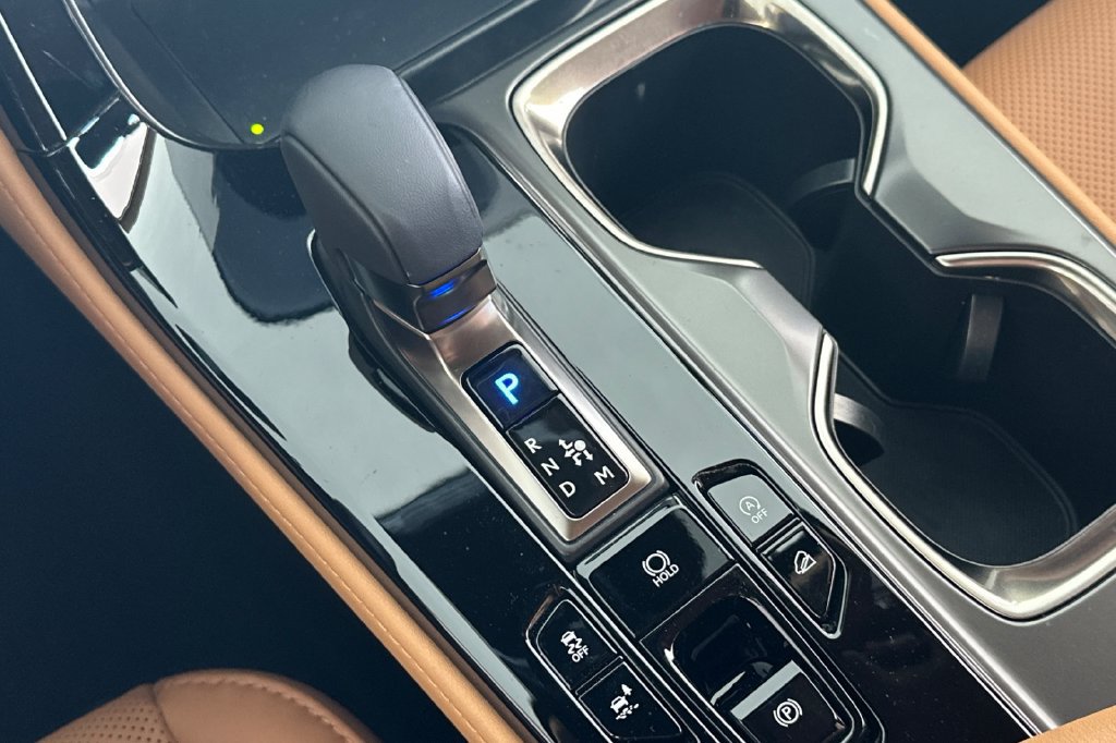 Used 2026 Lexus NX 350 AWD w/ Luxury Package image 24