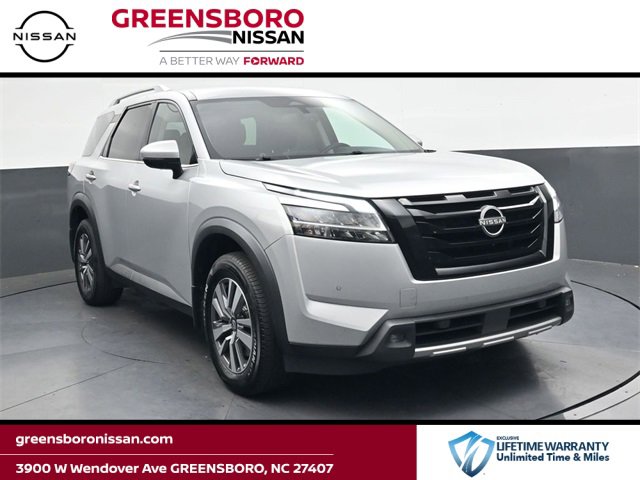 Used 2022 Nissan Pathfinder SL w/ SL Black Package