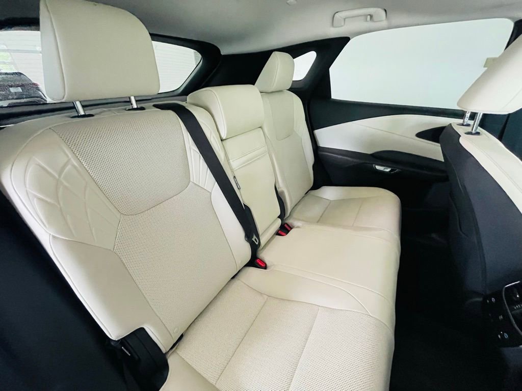 Certified 2024 Lexus RX 350 Premium w/ Accessory Package (Z1) image 16