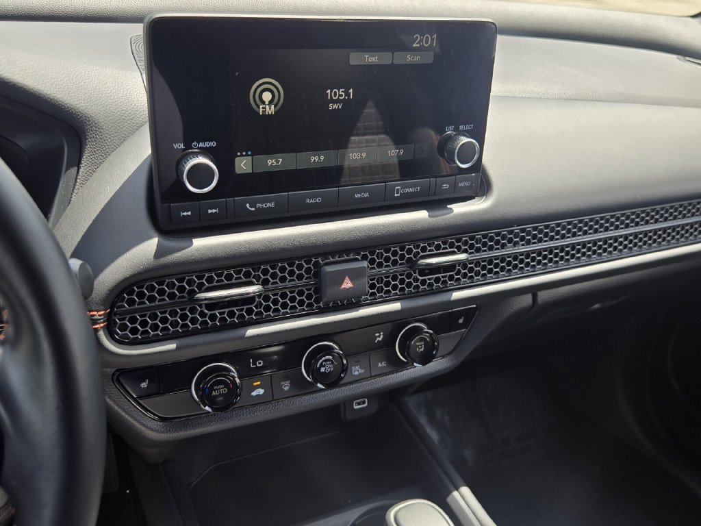 Certified 2025 Honda HR-V Sport image 20