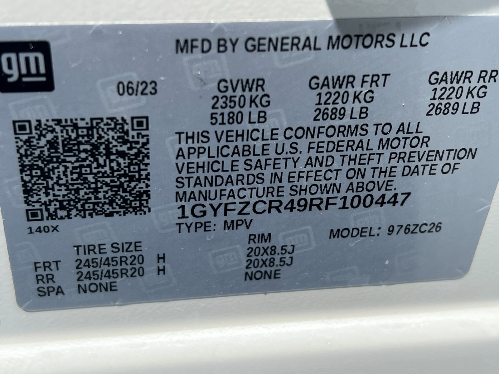 Certified 2024 Cadillac XT4 Premium Luxury FWD image 29