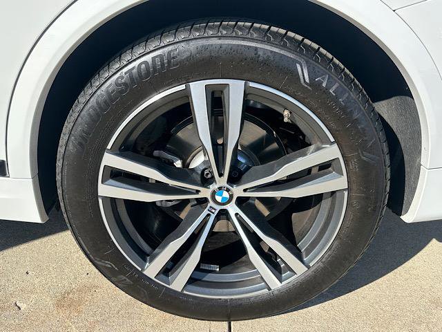 Certified 2025 BMW X7 xDrive40i image 32