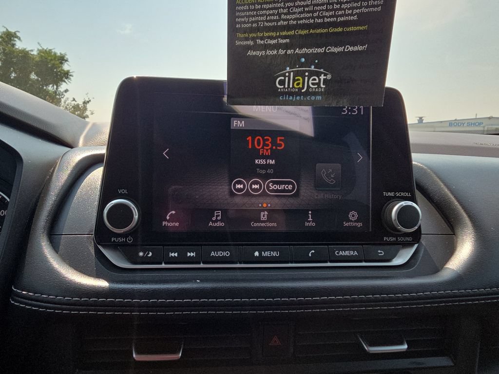 Used 2023 Nissan Rogue S AWD/4WD image 19