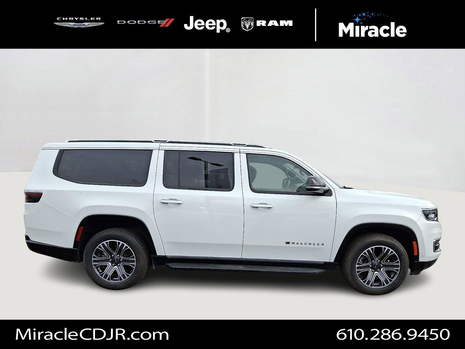 Certified 2025 Jeep Wagoneer L 4WD image 8