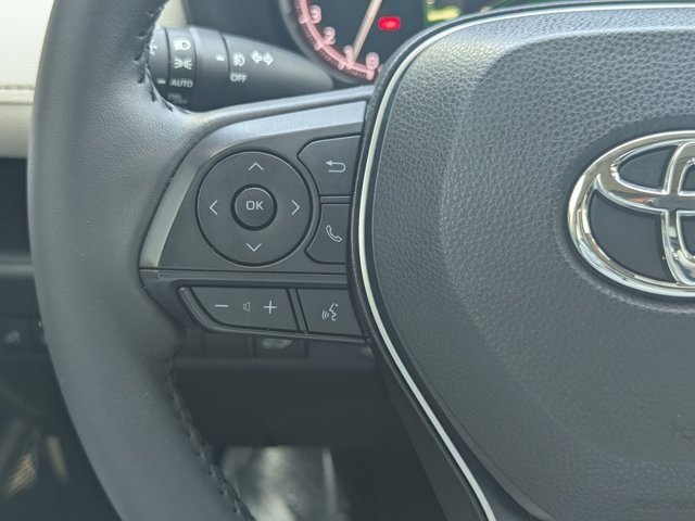 Used 2024 Toyota RAV4 XLE Premium image 21