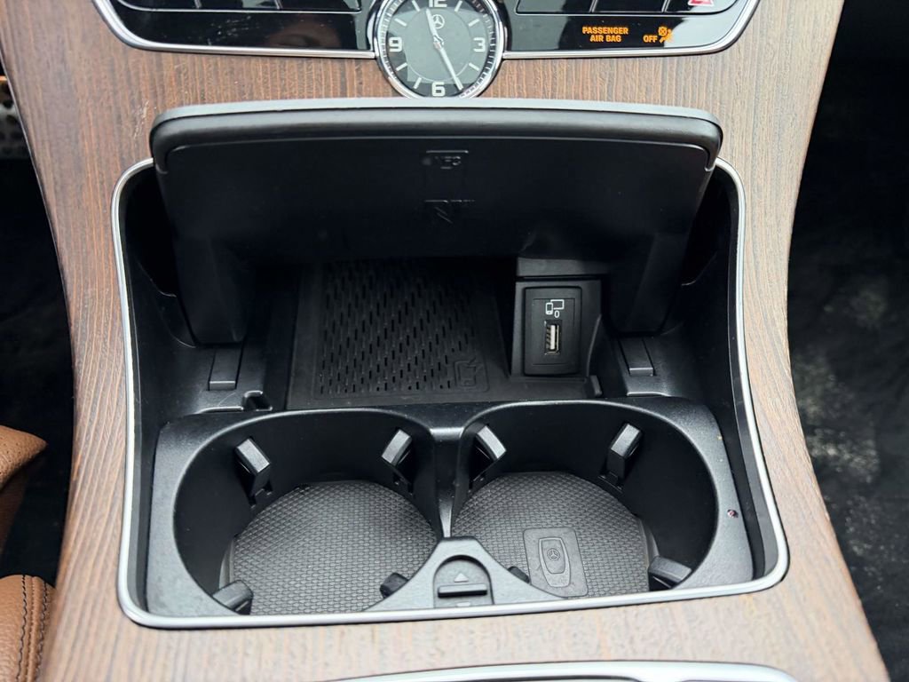 Used 2020 Mercedes-Benz C 300 4MATIC Sedan image 23