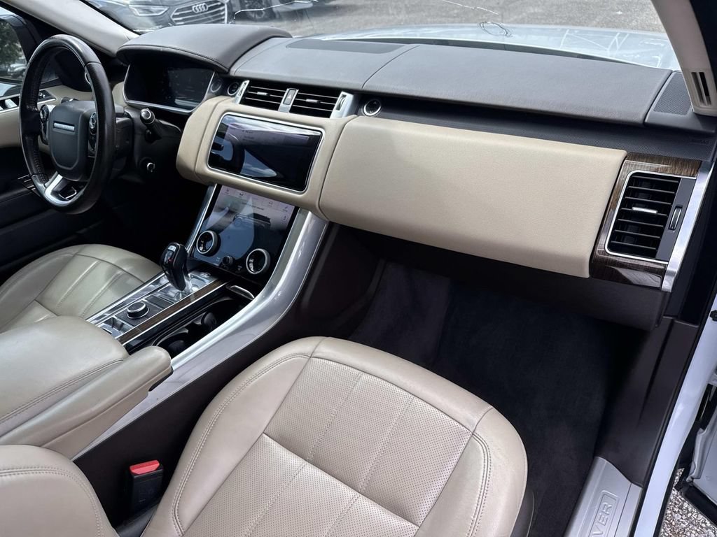 Used 2019 Land Rover Range Rover Sport HSE AWD/4WD image 15
