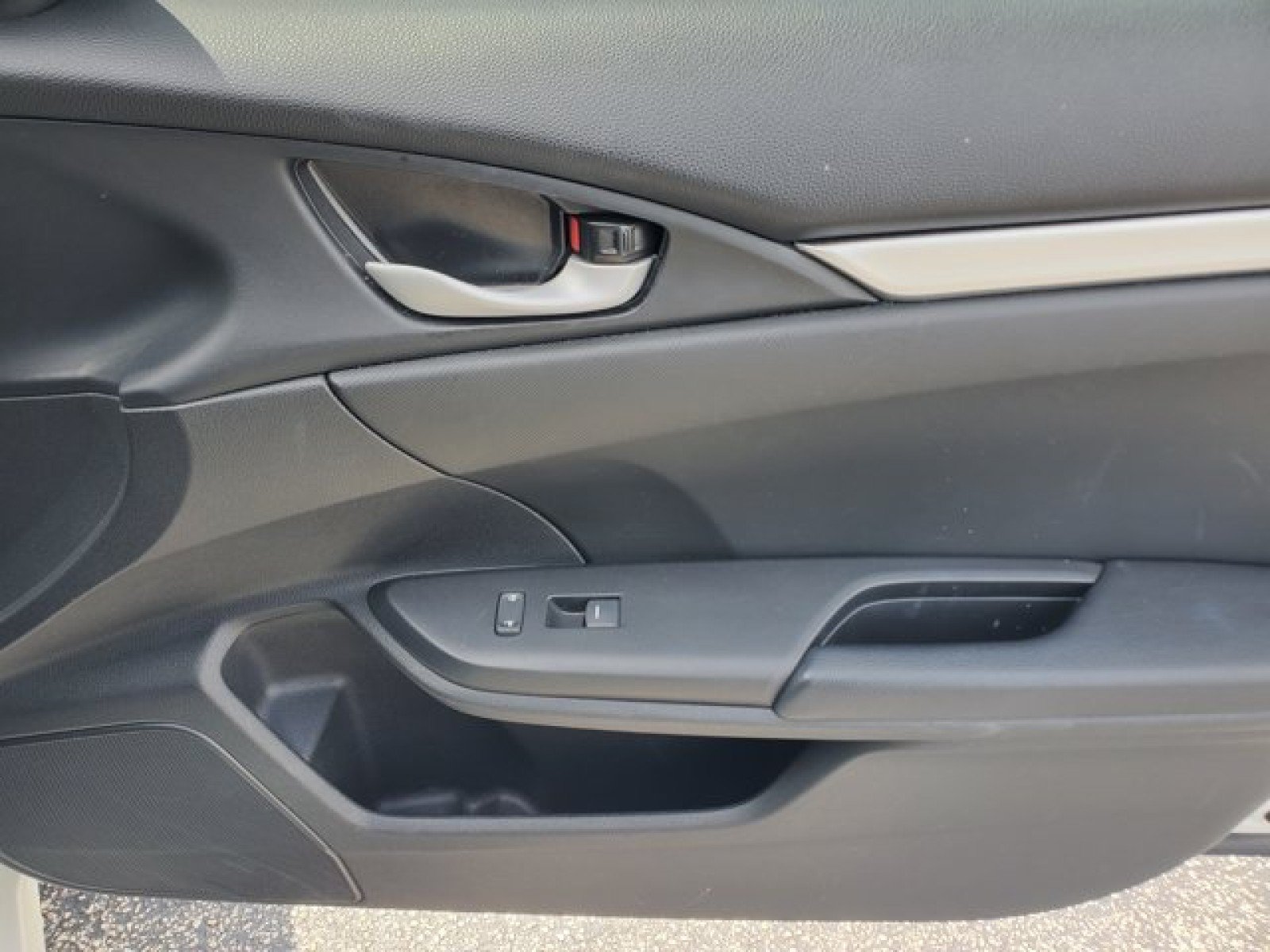 Used 2020 Honda Civic Sport image 33